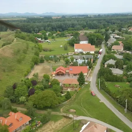 Ildiko Vendeghaz * Szabolcs